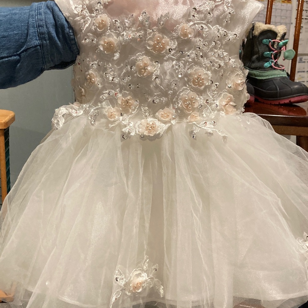 Elegant White Floral Kids Dress with Ribbon Bow